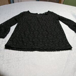 Iris Singer Black lace/Crochet 3/4 sleeve bell sleeve top Size 2